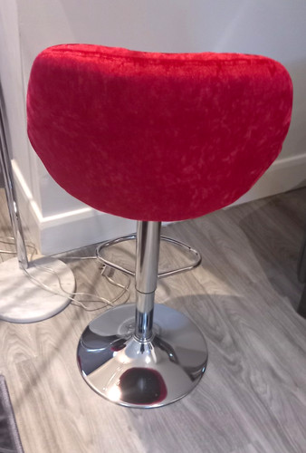 Red adjustable swivel - adjustable, bar